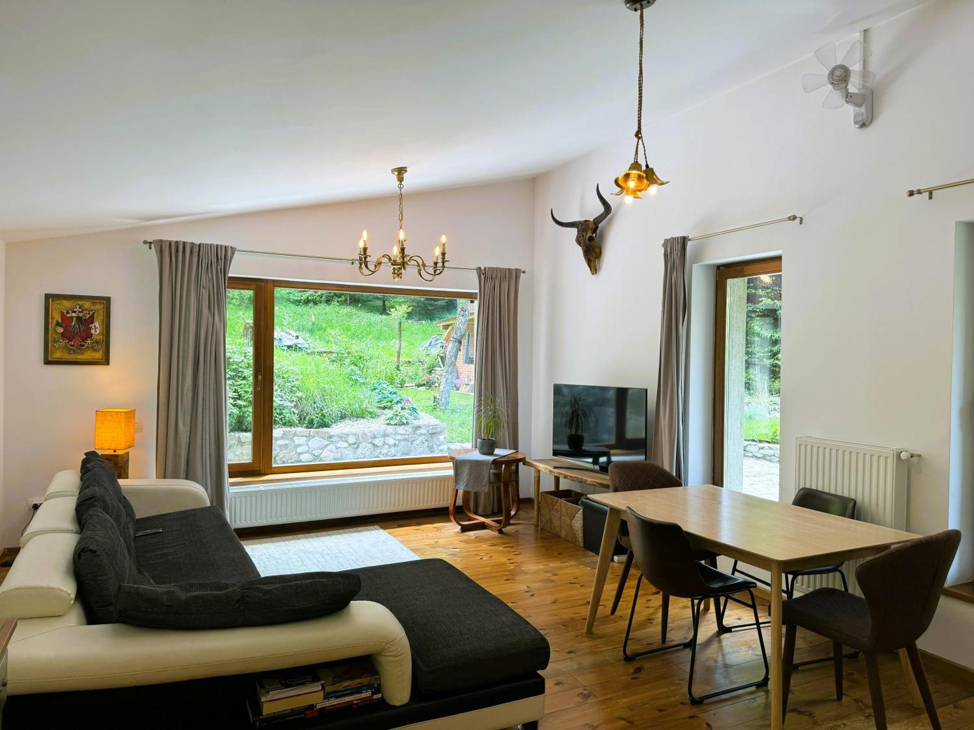 Soho Lodge Rasnov Exterior foto